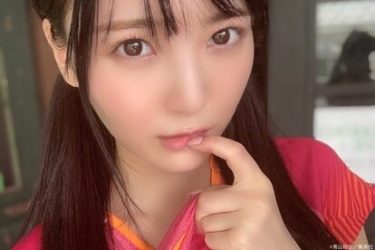 桐山瑠衣、極小パンツで大胆に魅せる　【グラビア記事TOP3 9月26日〜10月2日】
