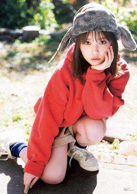 乃木坂46与田祐希「B.L.T.」でコミカルな表紙 “愉快な与田劇場”開演