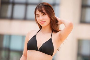 【画像7枚】Fカップグラドル・高梨瑞樹　水着が小さいハプニングにも神対応！「下乳が見えるように♡」