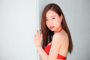 【画像】伊咲星花、プール撮影会で美ボディ披露！　武器の「ぷりぷりヒップ」もたまらない♡